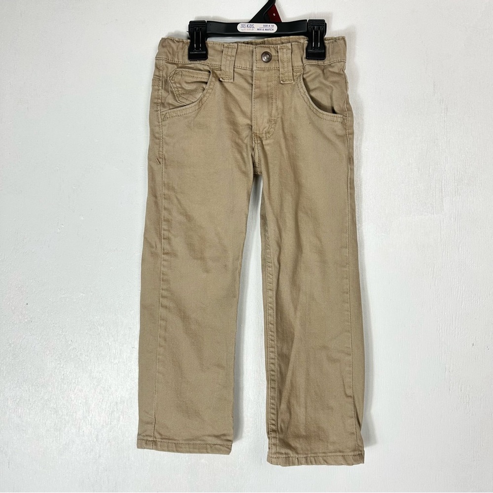 Wrangler Boys size 4 beige/tan pants 5 pocket good quality straight leg